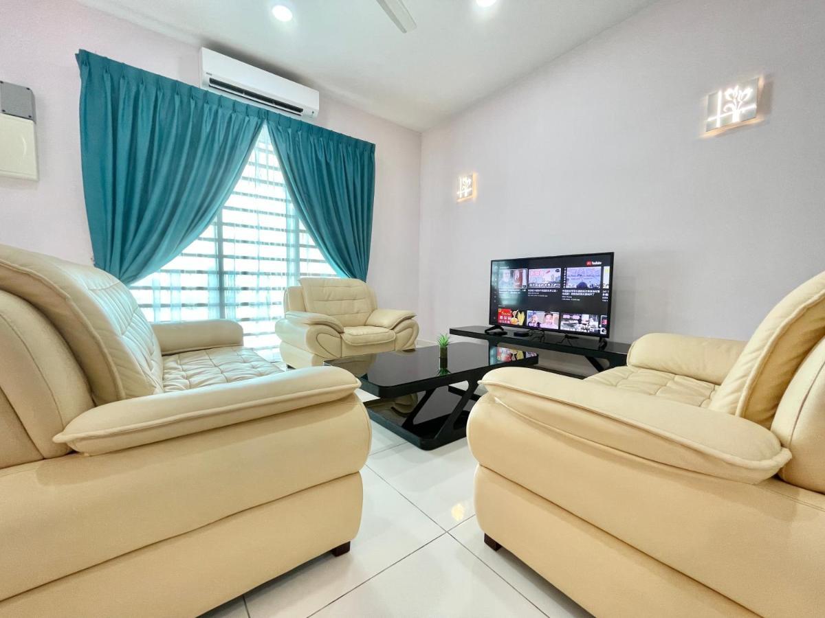 Langkawi Cozy Holiday Home At Taman Simfoni By Zervin クア エクステリア 写真