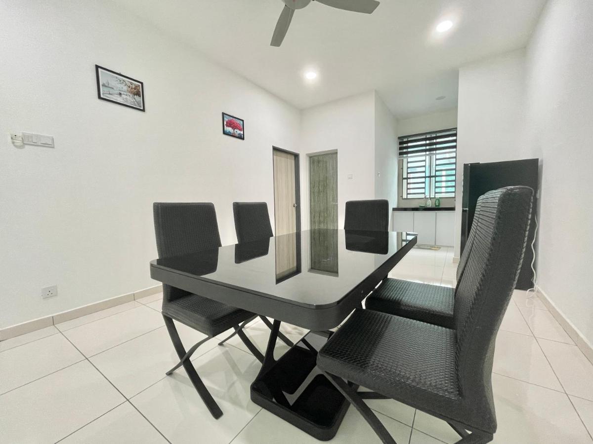 Langkawi Cozy Holiday Home At Taman Simfoni By Zervin クア エクステリア 写真