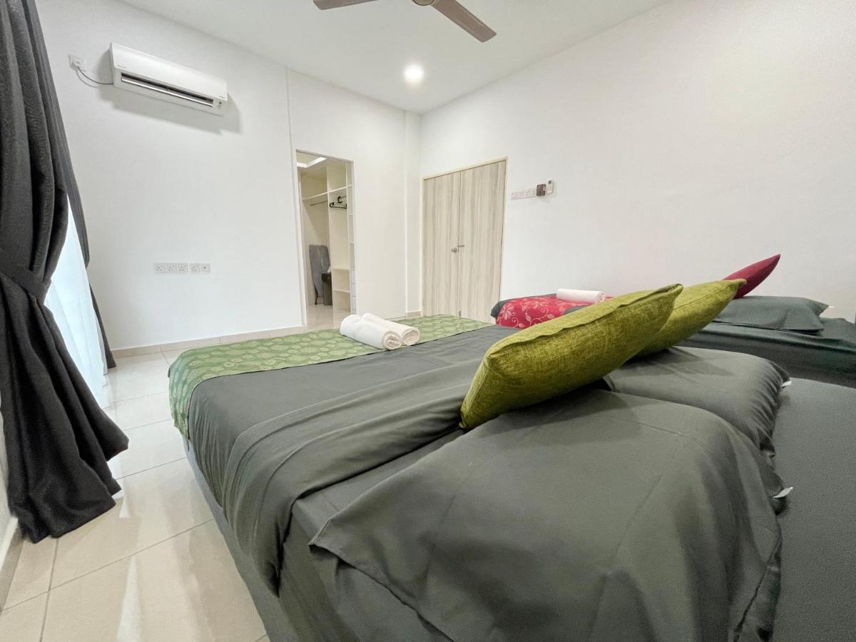 Langkawi Cozy Holiday Home At Taman Simfoni By Zervin クア エクステリア 写真